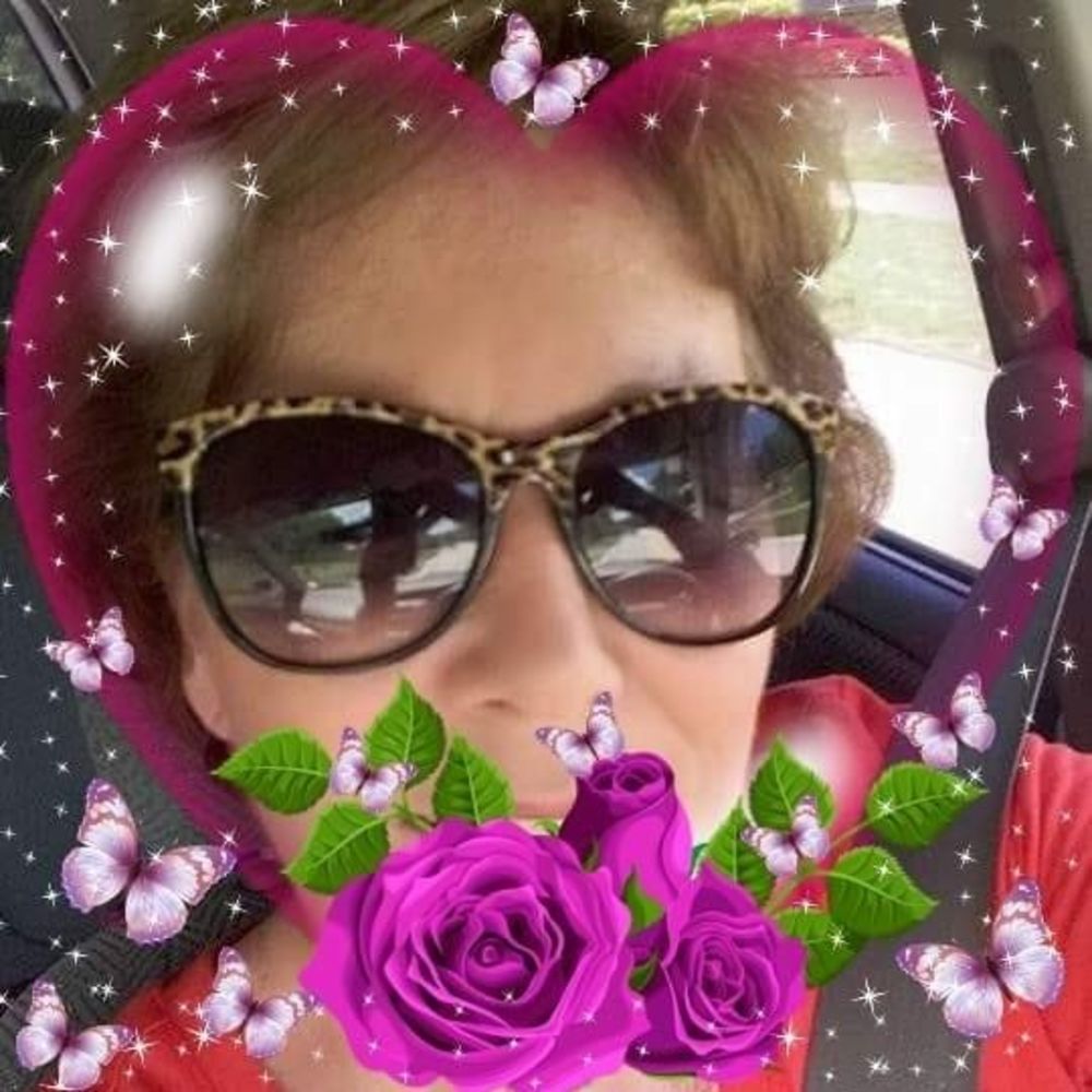 Meet your Posher, Linda